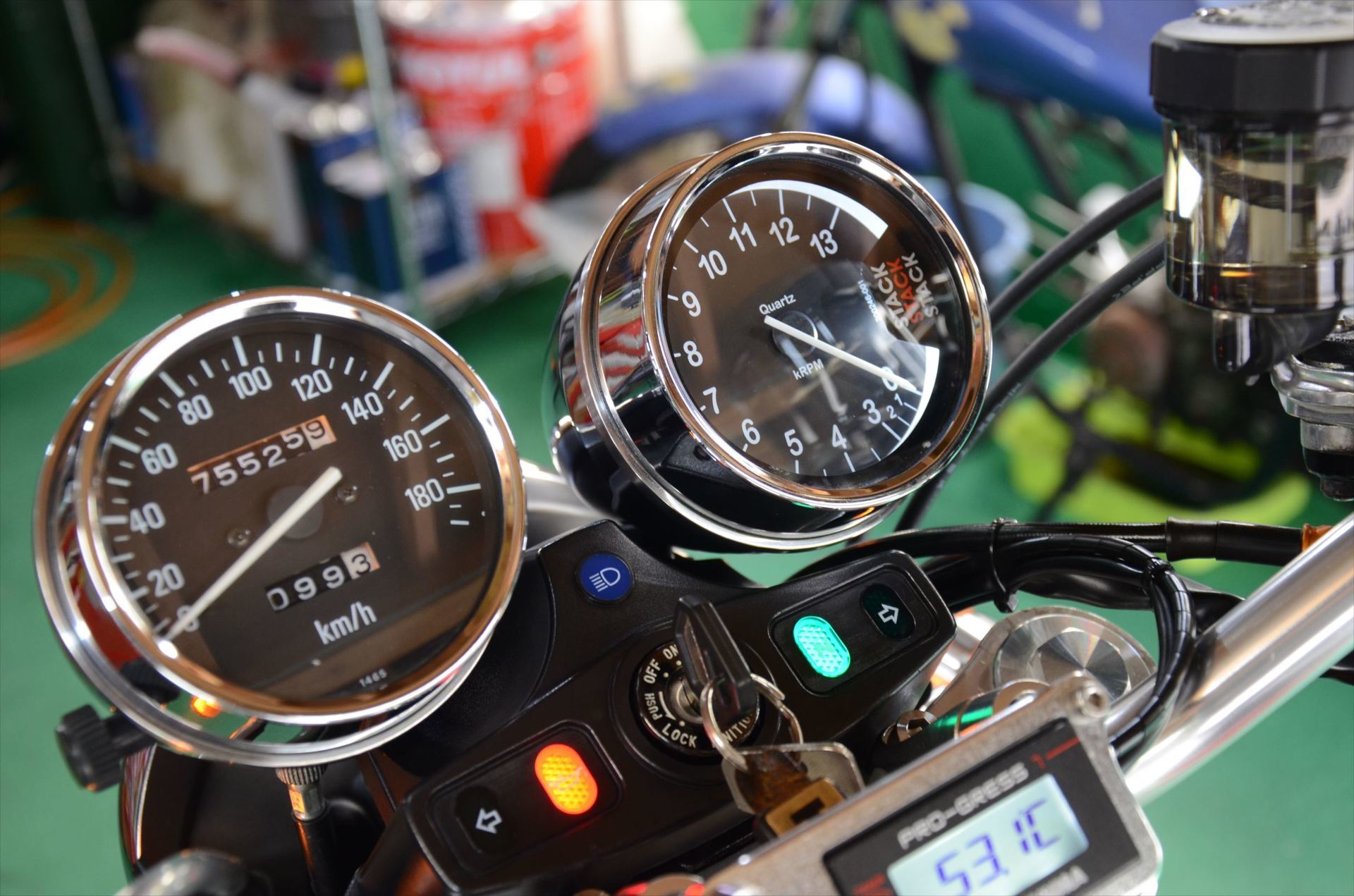 バイクカワサキ・ゼファー750   スピードメーター